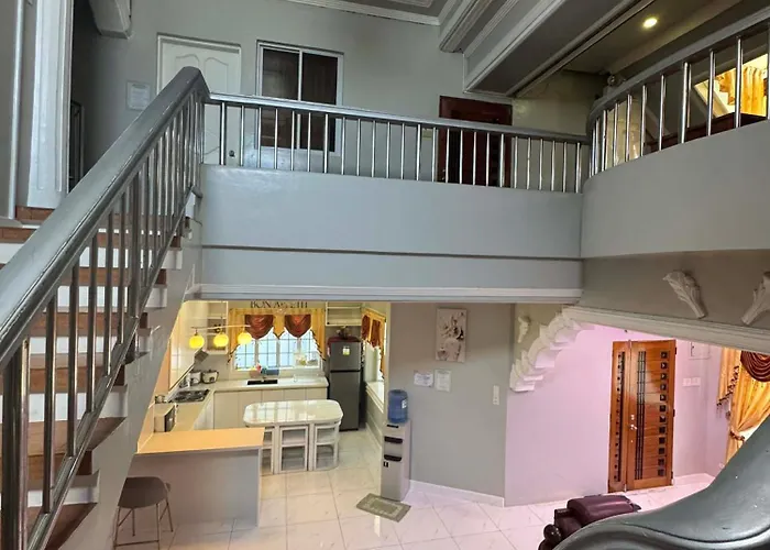Cozy Hills Apartment